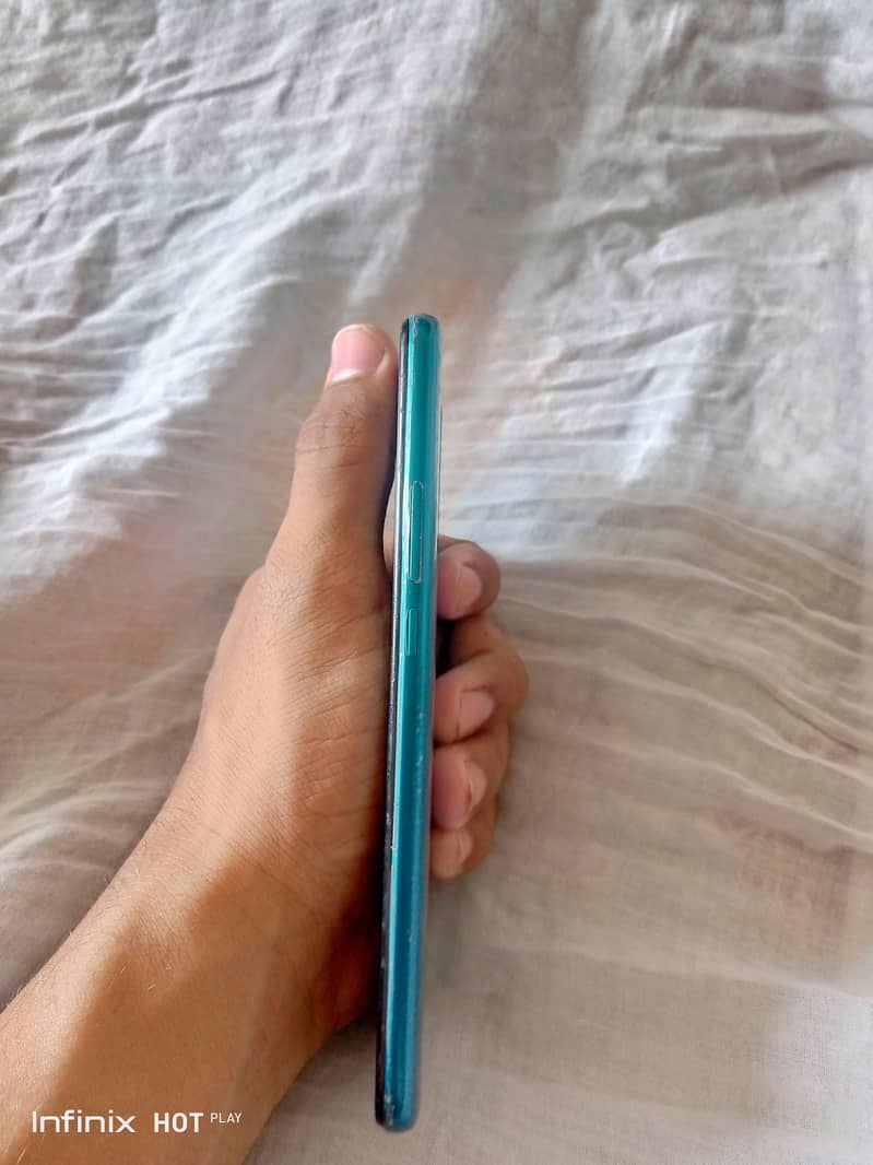 Redmi 9 with box and charger available 4