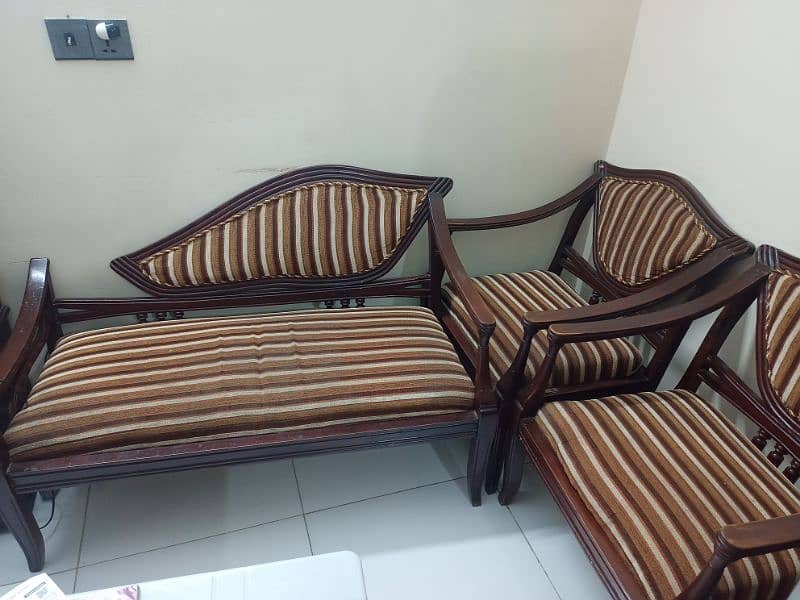 solid wood 4 seater sofa set 0