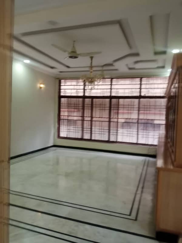 Size 50x90 Ground Portion For Rent In G-13 7