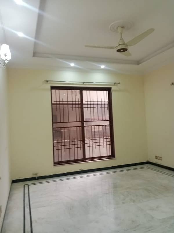 Size 50x90 Ground Portion For Rent In G-13 9