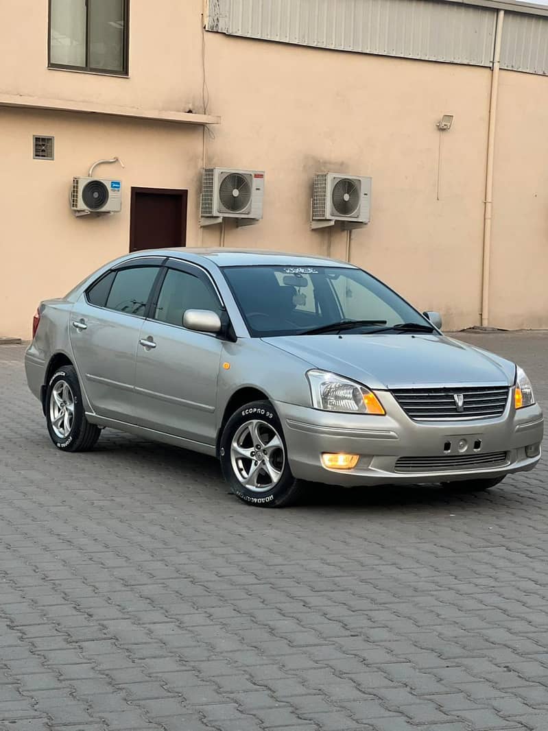 Toyota Premio 2004, two wheel drive 121 5