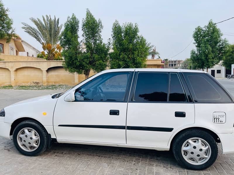 Suzuki Cultus 2014 5