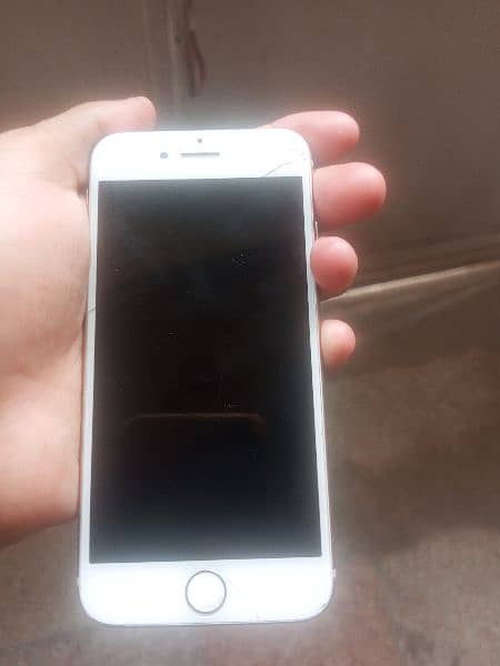 iphone 8 64 gb All ok phone Hy cemra 10 by 10 non PTA hy 2