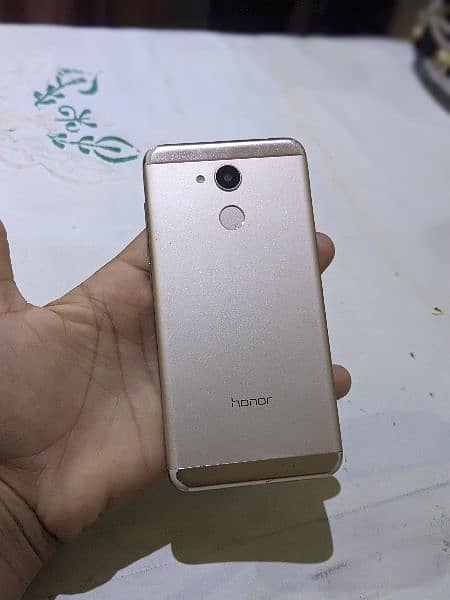 honor 6c pro 4/64. . . . . 4