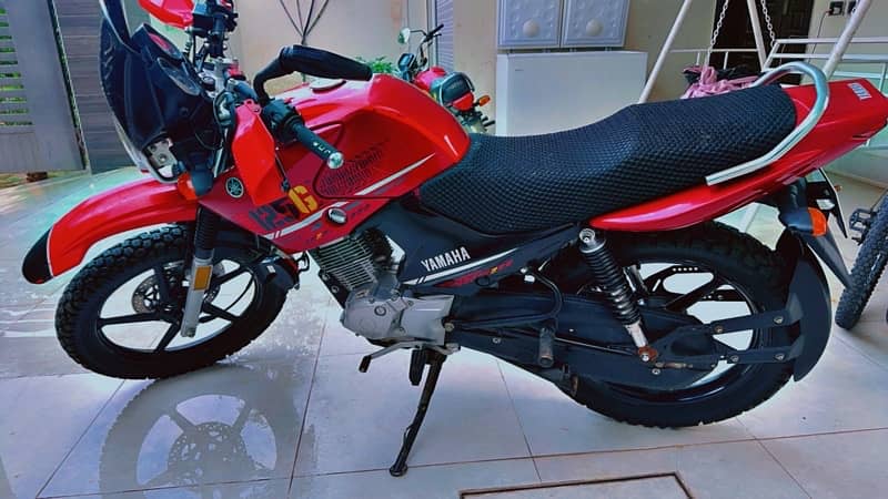 Yamaha YBR125G 2022 brand new bike urgent sale 2