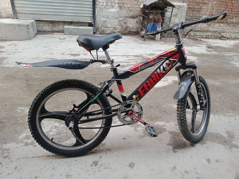 bicycle in good condition for sale 0