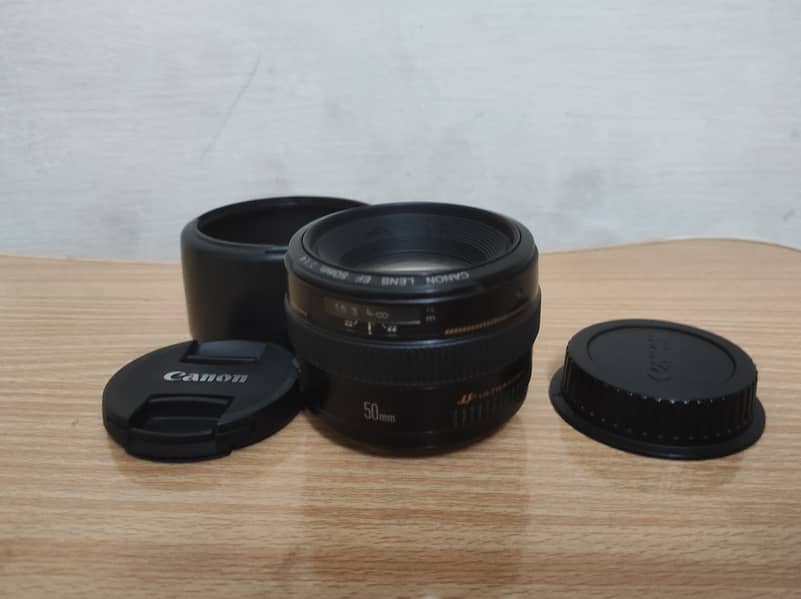 Canon 50mm f1.4 USM (Ultrasonic) Lens For Sale - Perfect Condition! 0
