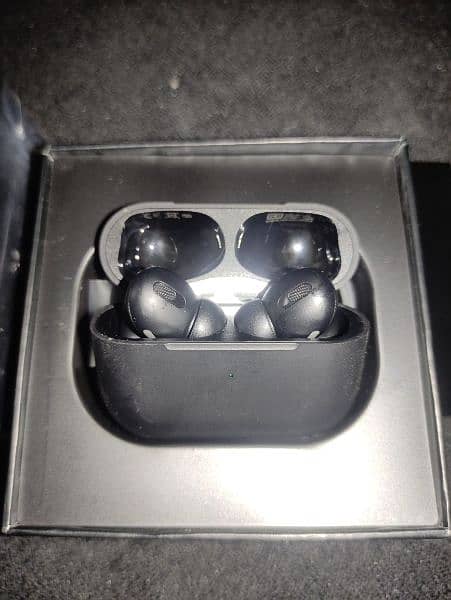 Airpods Pro 2nd generation Black 1