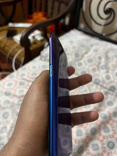 Oppo reno Z (8/256) 4