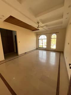 Separate Gate 24 Marla Upper Portion Available For Rent in DHA Phase 6 L Block 0
