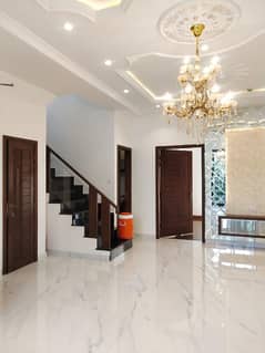 Prime Location 5 Marla Modern House Available For Rent in DHA 9 Town B Block