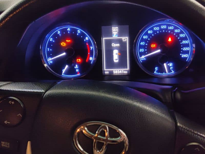 Toyota Corolla Altis 2018 8