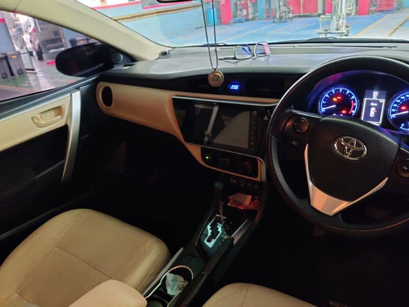 Toyota Corolla Altis 2018 10
