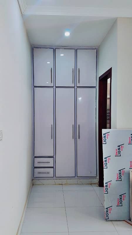 Size 35x70 Upper Portion For Rent In G-13 6