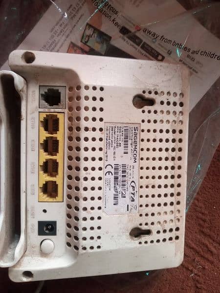 ptcl wifi Router Device 1