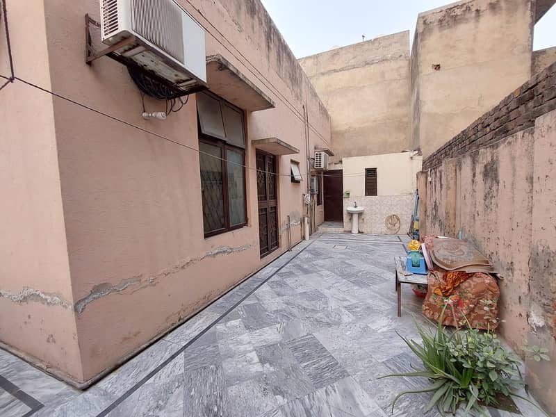 12 Marla Single Story House Is Available For Sale On The Prime Location Of Johar Town 2