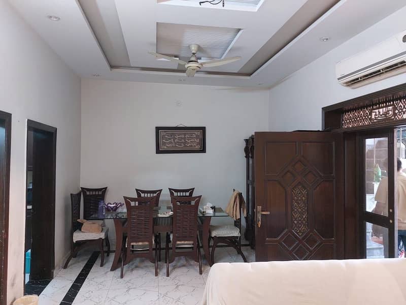 5 Marla House Like New Available For Sale In Johar Town 12