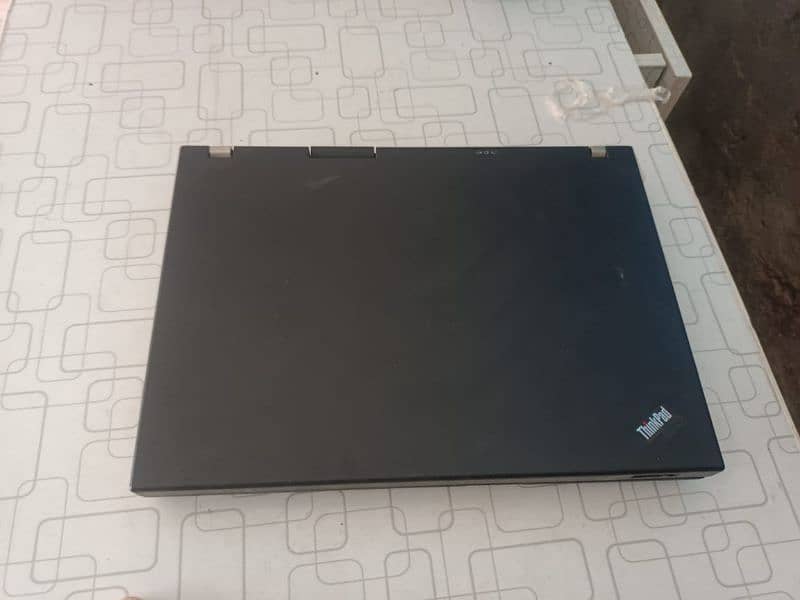 laptop Lenovo Thinkpad r61 model ram 2gb rom 160 3