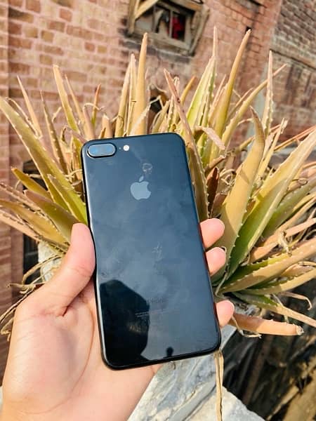 iPhone 7plus PTA APPROVED JET BLACK  128gb ALL OK 03269969969 wp ajao 5