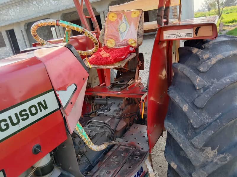 Tractor Massey Ferguson 385 Model 2014 10