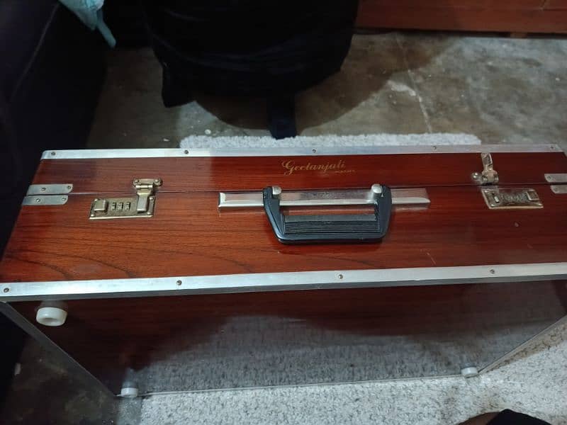 Indian harmonium scale changers 3