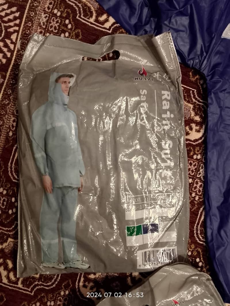 Supreme Quality Imported Raincoat| 1