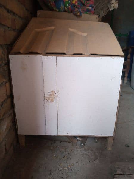 cage for sale in good condition 1