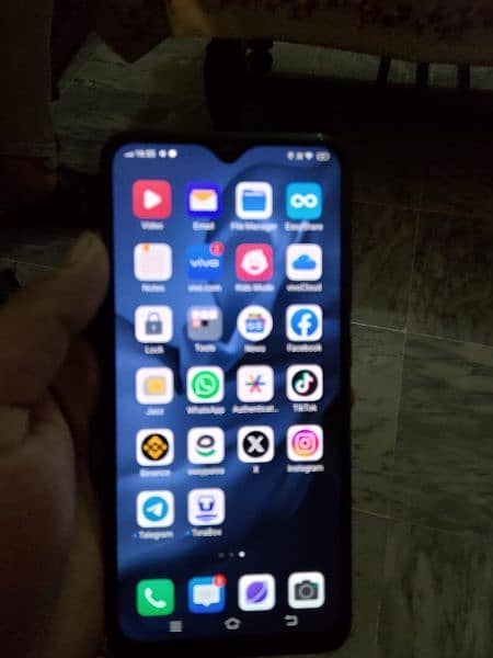 VIVO S1 PRO 10 BY 9 CONDITION 3