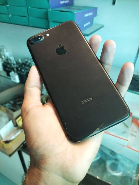 iphone 7 Plus with Box PTA approved Call&whatsap(0313.0507279) 0