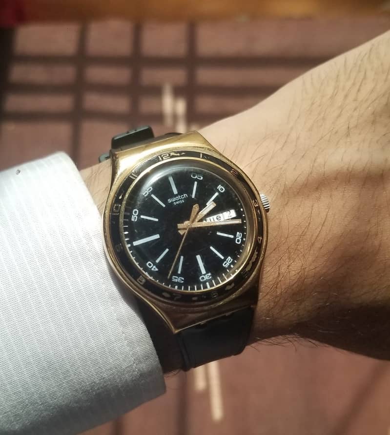 Swatch Swiss made original copper gold dial 0