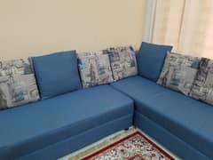 Sofa set L shaped in very clean and good condition and price