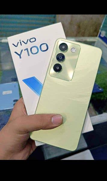 vivo y100 8+8(256) with box and original charger10months warranty left 5