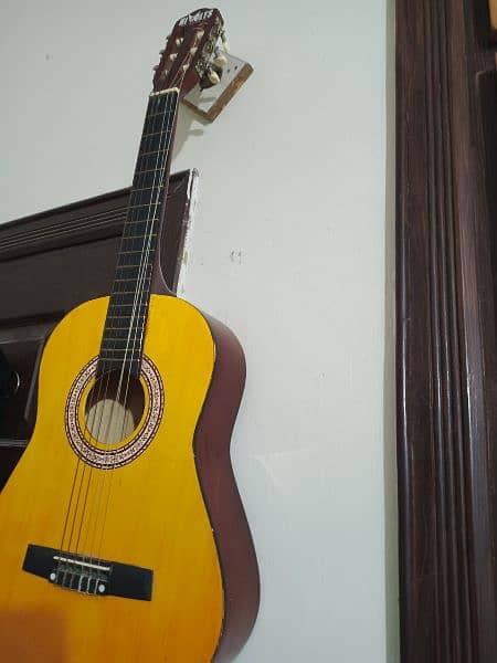 nylon wire 34 inches HiVolt original guitar  model HCL 210 4