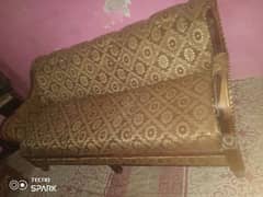 Salam sofa set for sale bilkul okay hai 8 sister hai table b hai