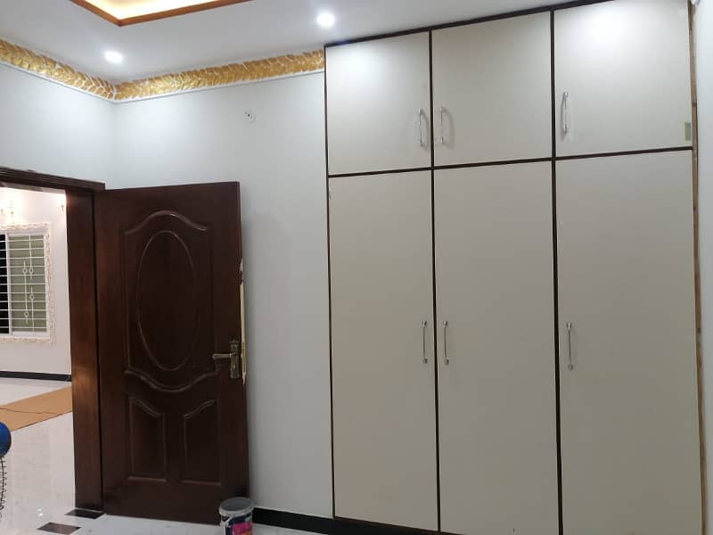6 MARLA UPPER PORTION AVAILABLE FOR RENT IN PARK VIEW CITY LAHORE 3