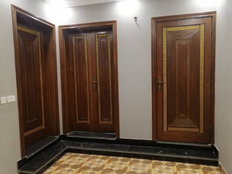 6 MARLA UPPER PORTION AVAILABLE FOR RENT IN PARK VIEW CITY LAHORE 11