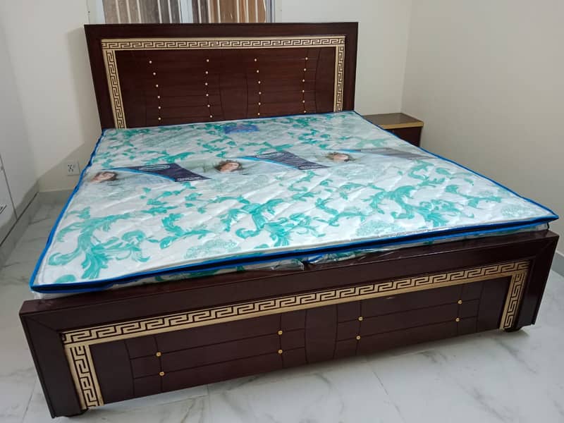 bed / double bed / king size bed / bed for sale / wooden bed 1