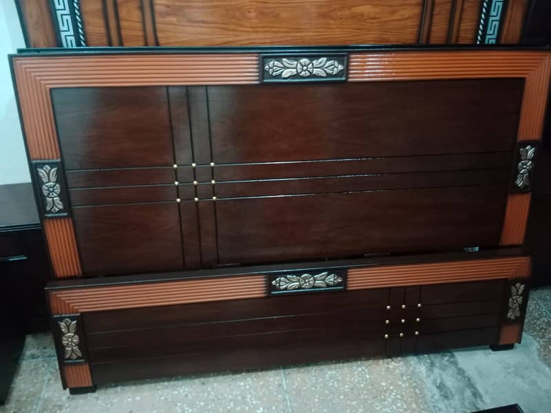 bed / double bed / king size bed / bed for sale / wooden bed 14