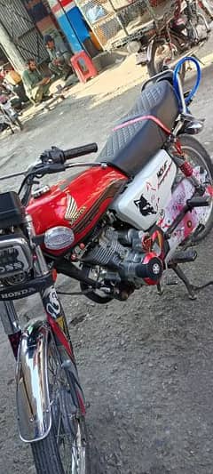 Honda 125 self start