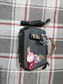 leather hand bag