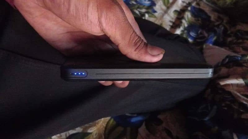 10000 MAH wireless power bank just box open 5000rs 1