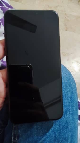 Iphone 11 Pro Max ( 256 GB ) Factory Unlocked 1