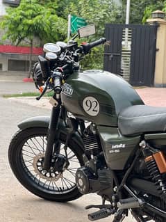 Hi speed Infinity 150, caferacer