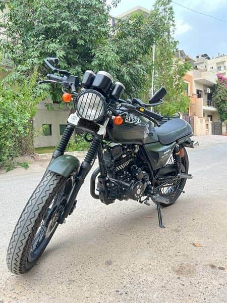 Hi speed Infinity 150, caferacer 5