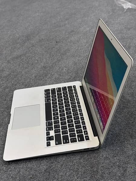 MacBook Air 2015 13 Inch 1