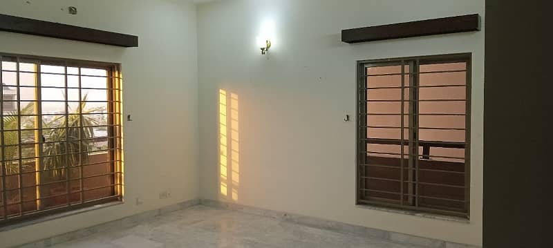 Ground Portion For Rent Prime Location DHA Phase II 14