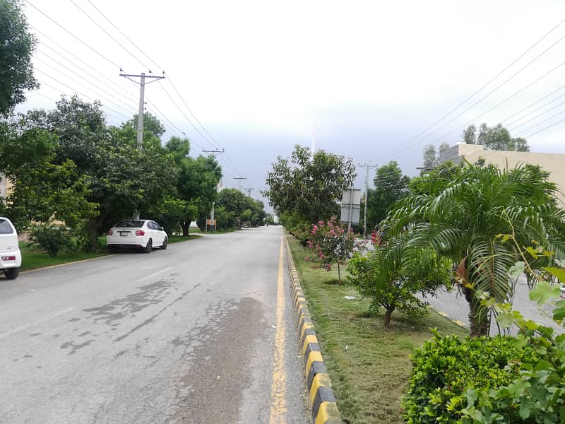 6 Marla Corner Plot For Sale In Sher Zaman Block, SA Gardens Phase 2 Lahore 5