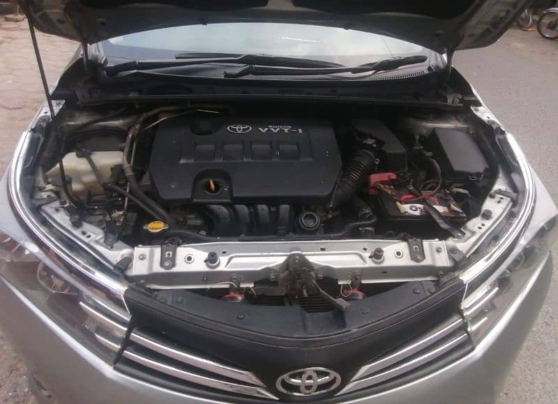 Toyota Altis Grande 2015 6