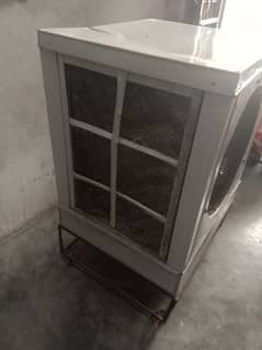 Air cooler with stand