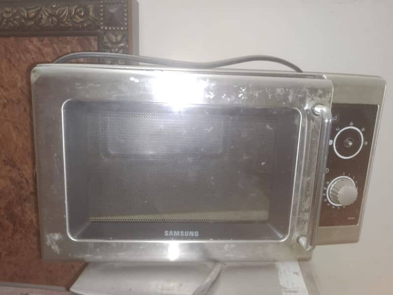 Samsung Microwave Oven 0
